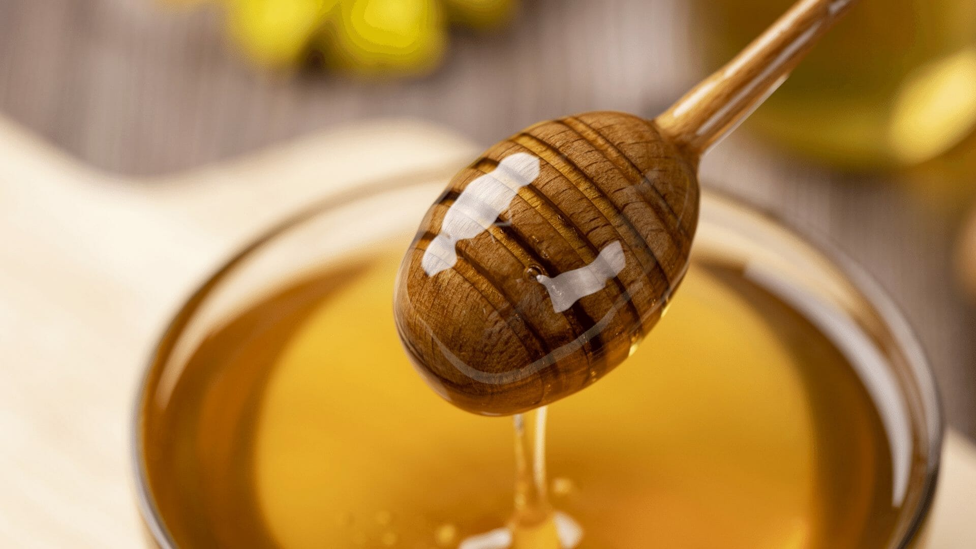 Faut-il boire une cuillerée de miel avant d'aller se coucher ?