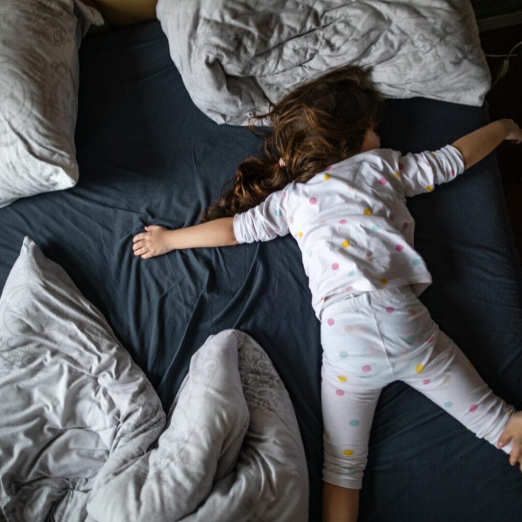 Quand les enfants devraient-ils cesser de faire des siestes régulières? 1