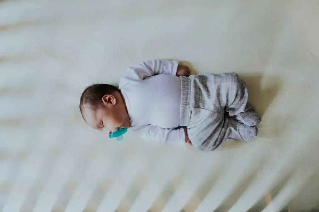 Sommeil de bébé : évolution, durée, organisation et astuces 5