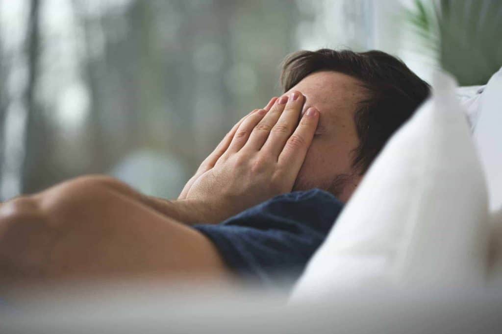 Troubles du sommeil : types, causes, symptômes et traitements  3